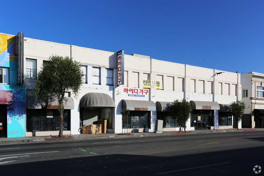 632 N Western Ave, Los Angeles, CA à vendre - Photo du bâtiment - Image 1 de 1