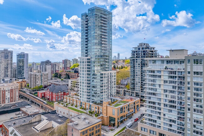 More details for 42 Sixth St, New Westminster, BC - Multifamily for Sale