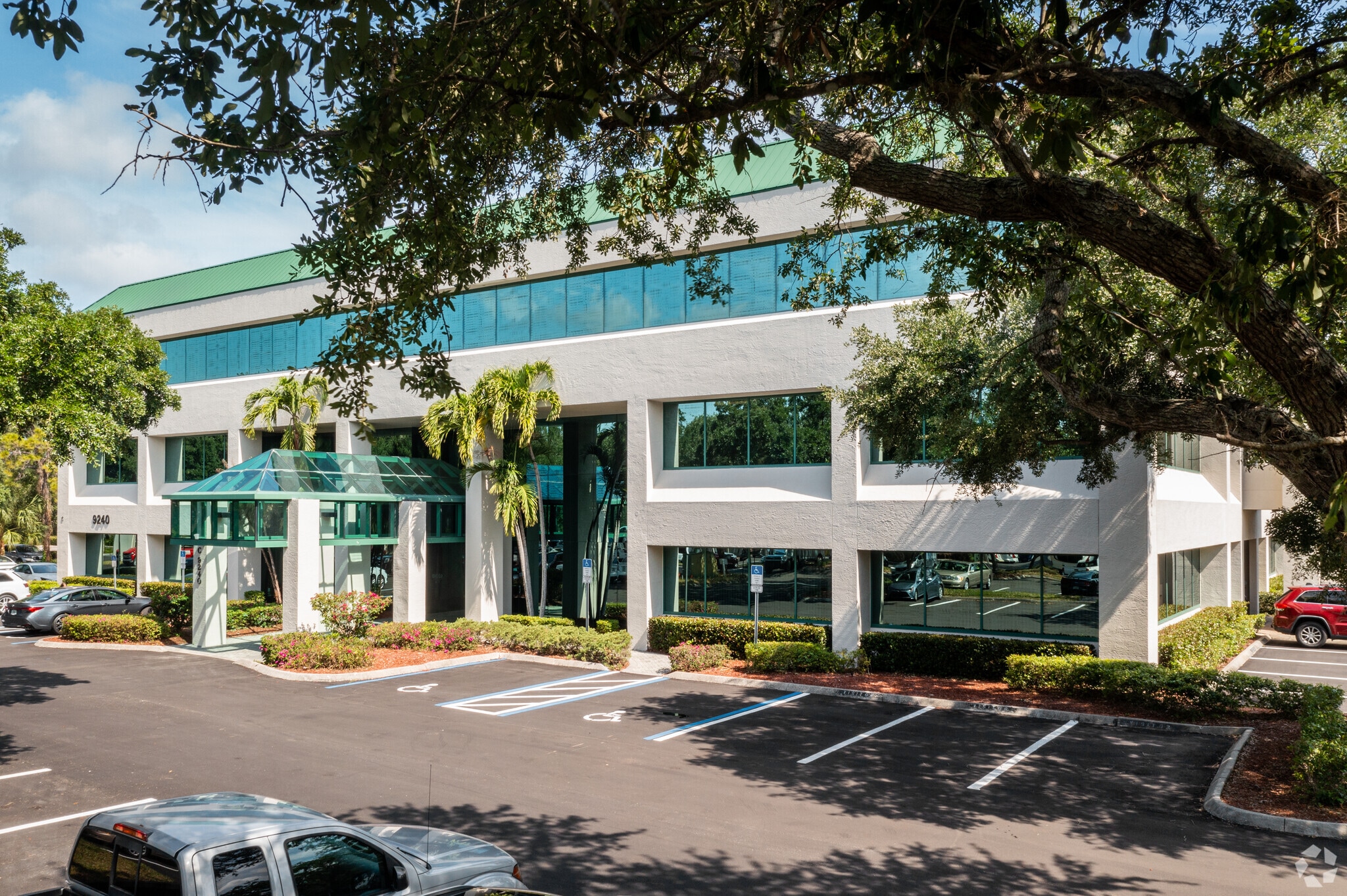 9240 Bonita Beach Rd, Bonita Springs, FL for lease Primary Photo- Image 1 of 33