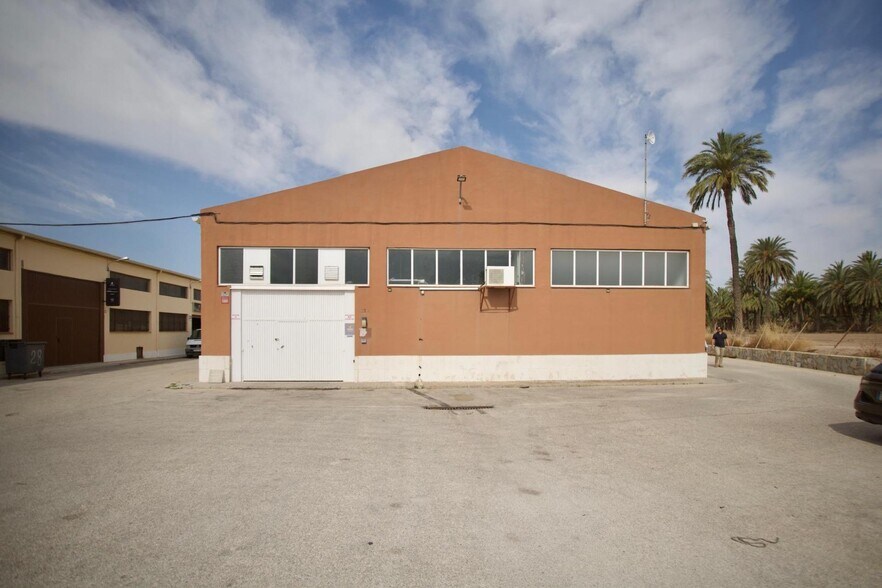 Industriel dans Elche à vendre - Photo du bâtiment - Image 2 de 26