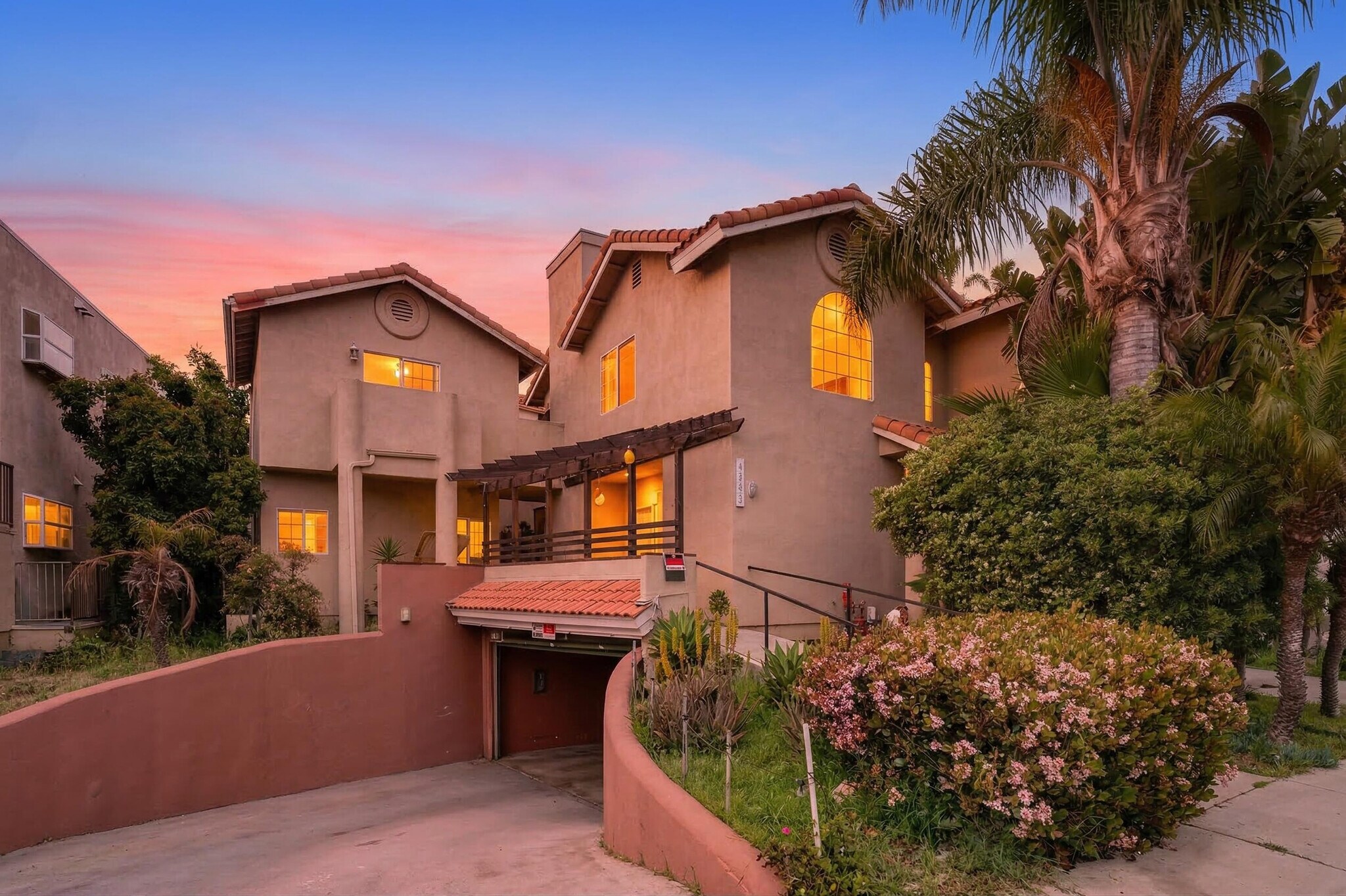 4930 W Point Loma Blvd, San Diego, CA à vendre Photo principale- Image 1 de 32