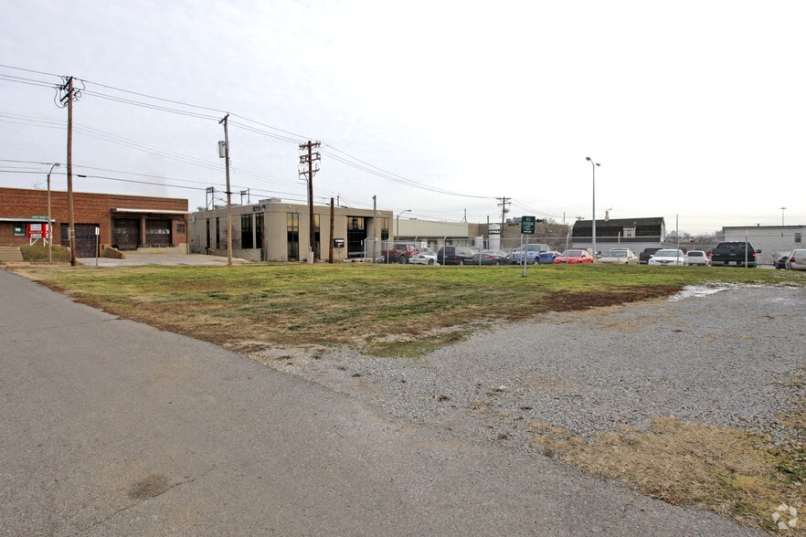 5726 W Park Ave, Saint Louis, MO for sale - Building Photo - Image 2 of 9