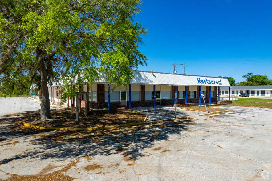 6500 Miami Dr, Lake Wales, FL for lease - Primary Photo - Image 1 of 51