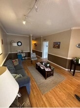 860 Salisbury St, Kernersville, NC for sale Interior Photo- Image 2 of 2