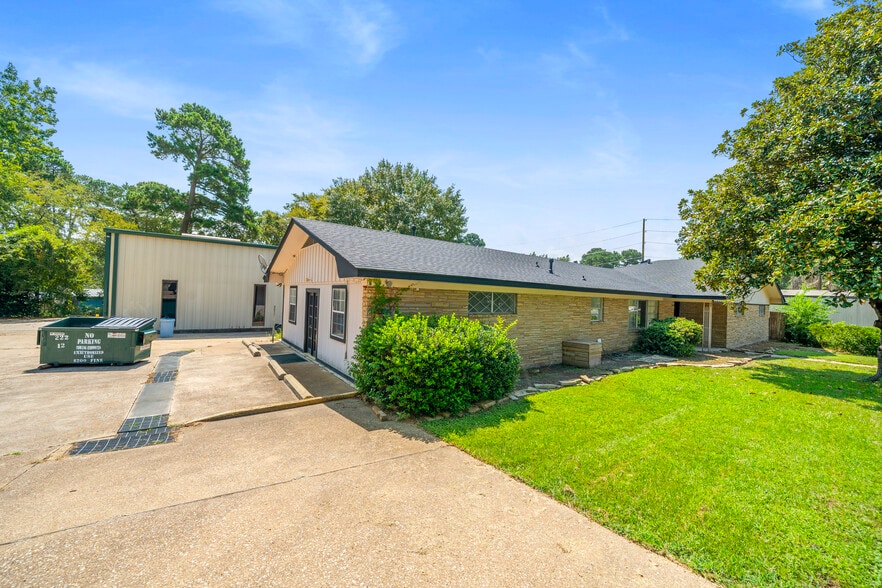 2815 Montgomery Road portfolio of 3 properties for sale on LoopNet.ca - Building Photo - Image 3 of 36