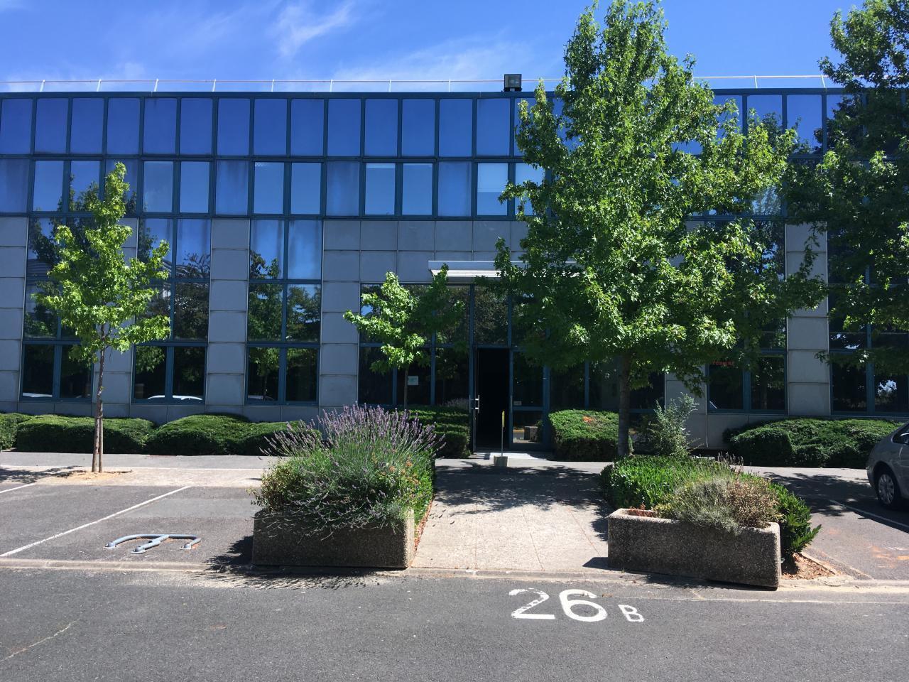 Flex in Fresnes for lease Building Photo- Image 1 of 21