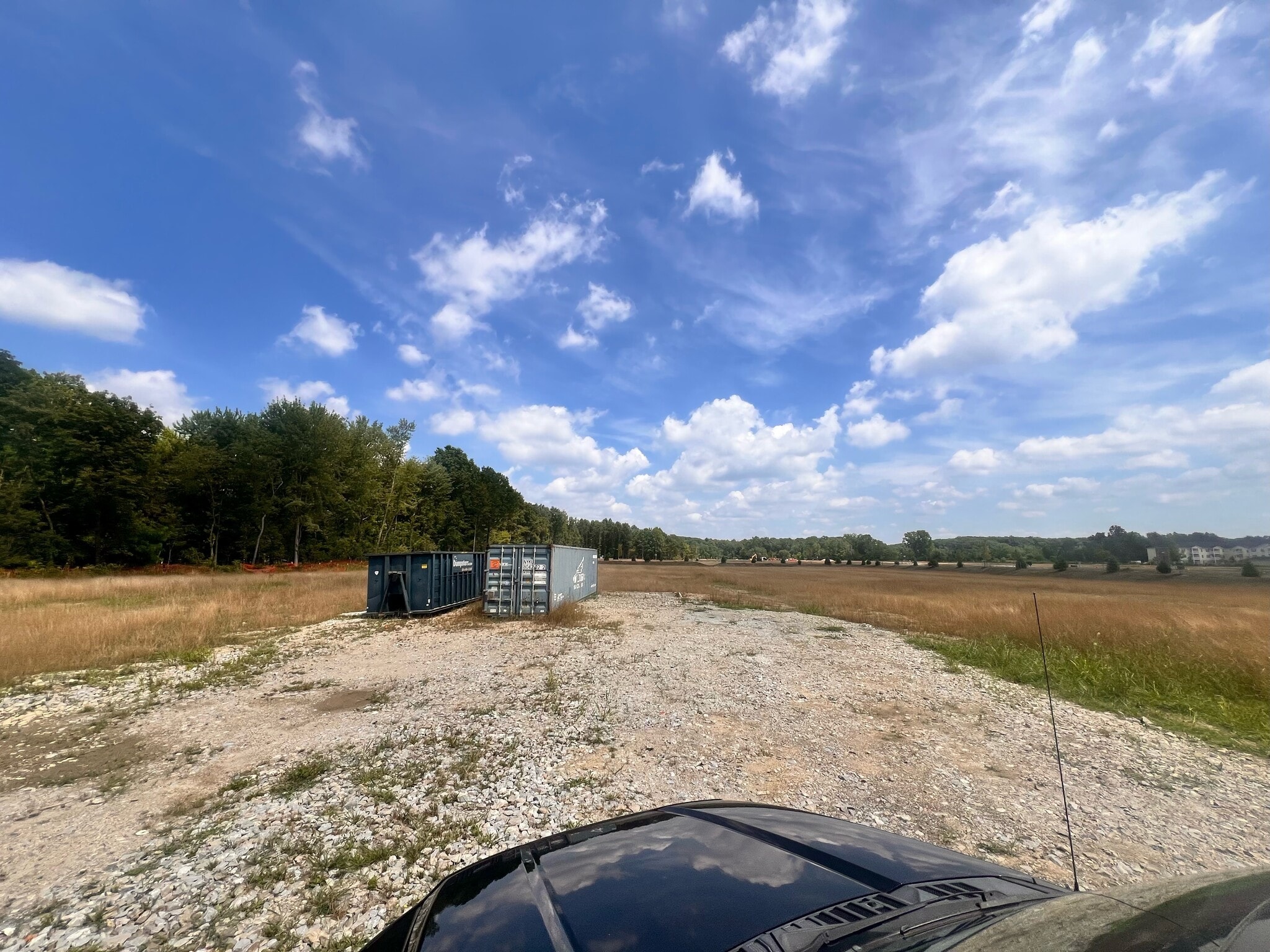 V/L Columbia Road, Olmsted Falls, OH for sale Primary Photo- Image 1 of 5