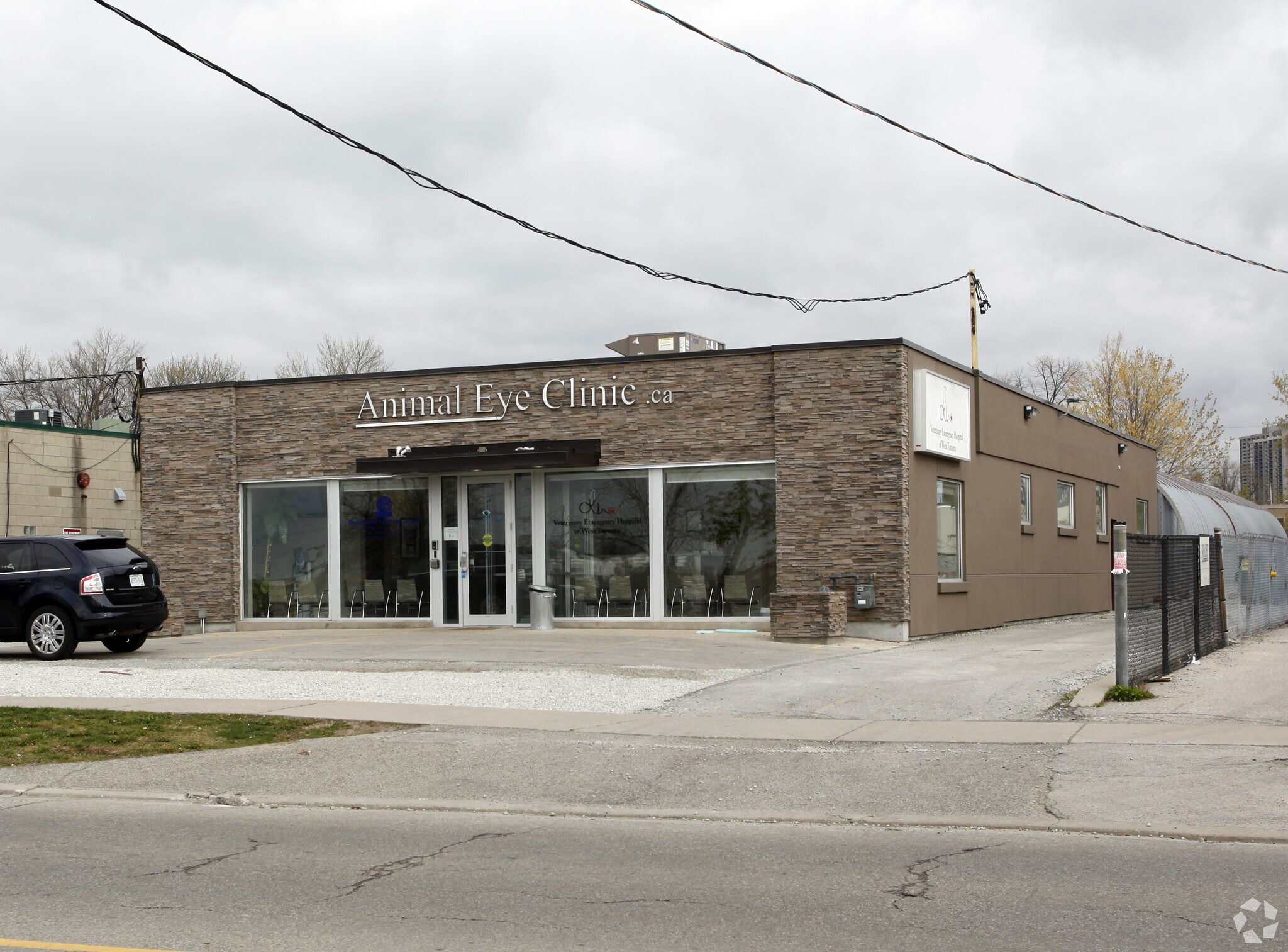 150 Norseman St, Toronto, ON à vendre Photo principale- Image 1 de 3