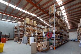 56 Keys Rd, Cheltenham for lease Interior Photo- Image 2 of 6