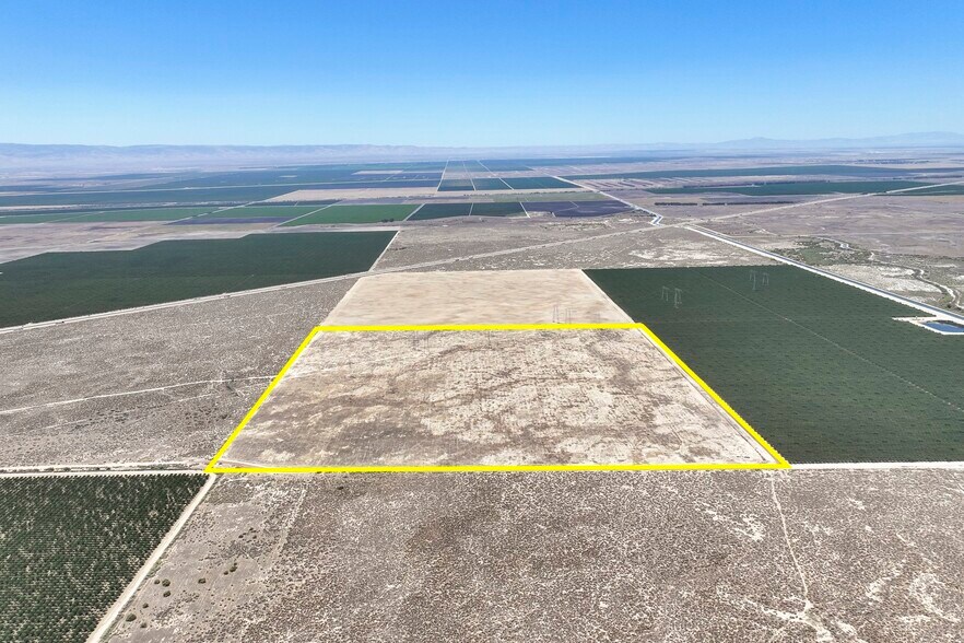 West Side hwy, Lost Hills, CA for sale - Building Photo - Image 2 of 6