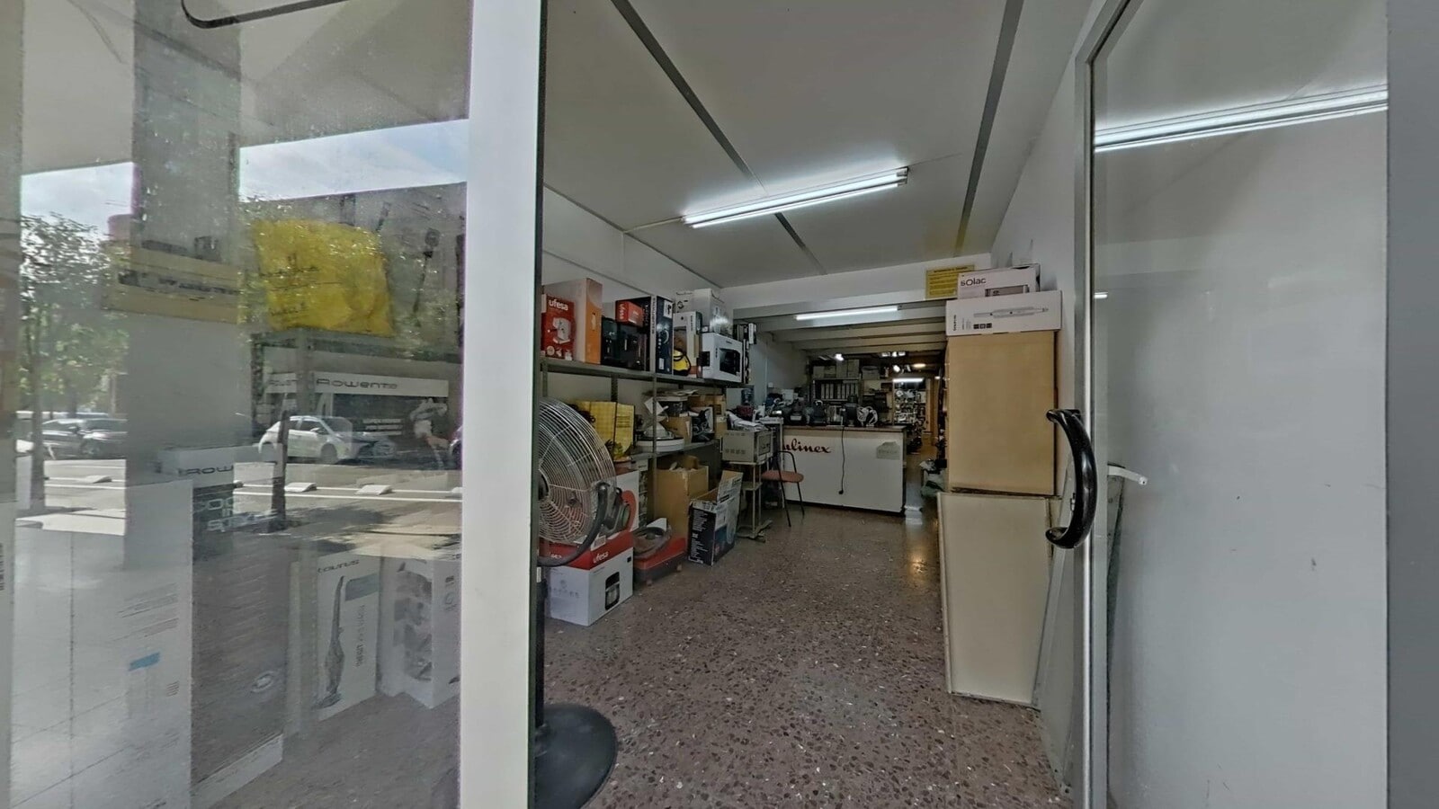 Esplugues de Llobregat, BAR 08950 - Unité - -  - Photo intérieure - Image 2 of 15