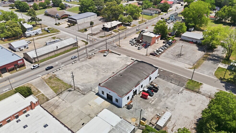 424 Hackney Ave, Washington, NC à vendre - Photo du bâtiment - Image 2 de 19
