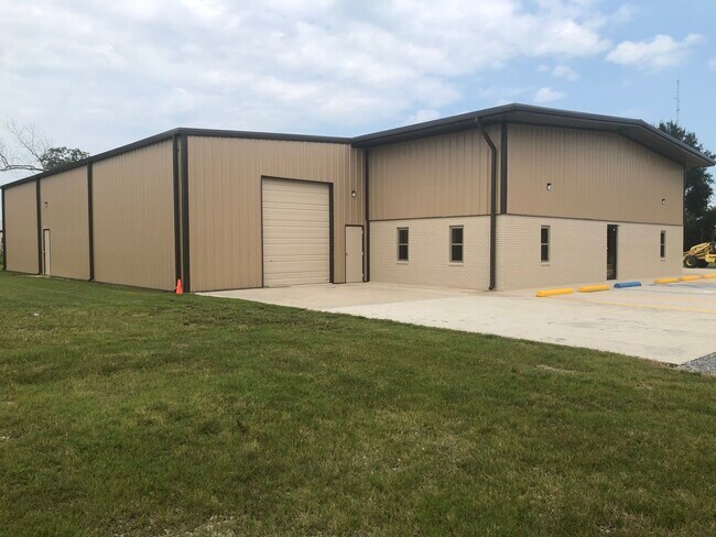More details for 3051 Highway 1 South, Donaldsonville, LA - Flex for Lease