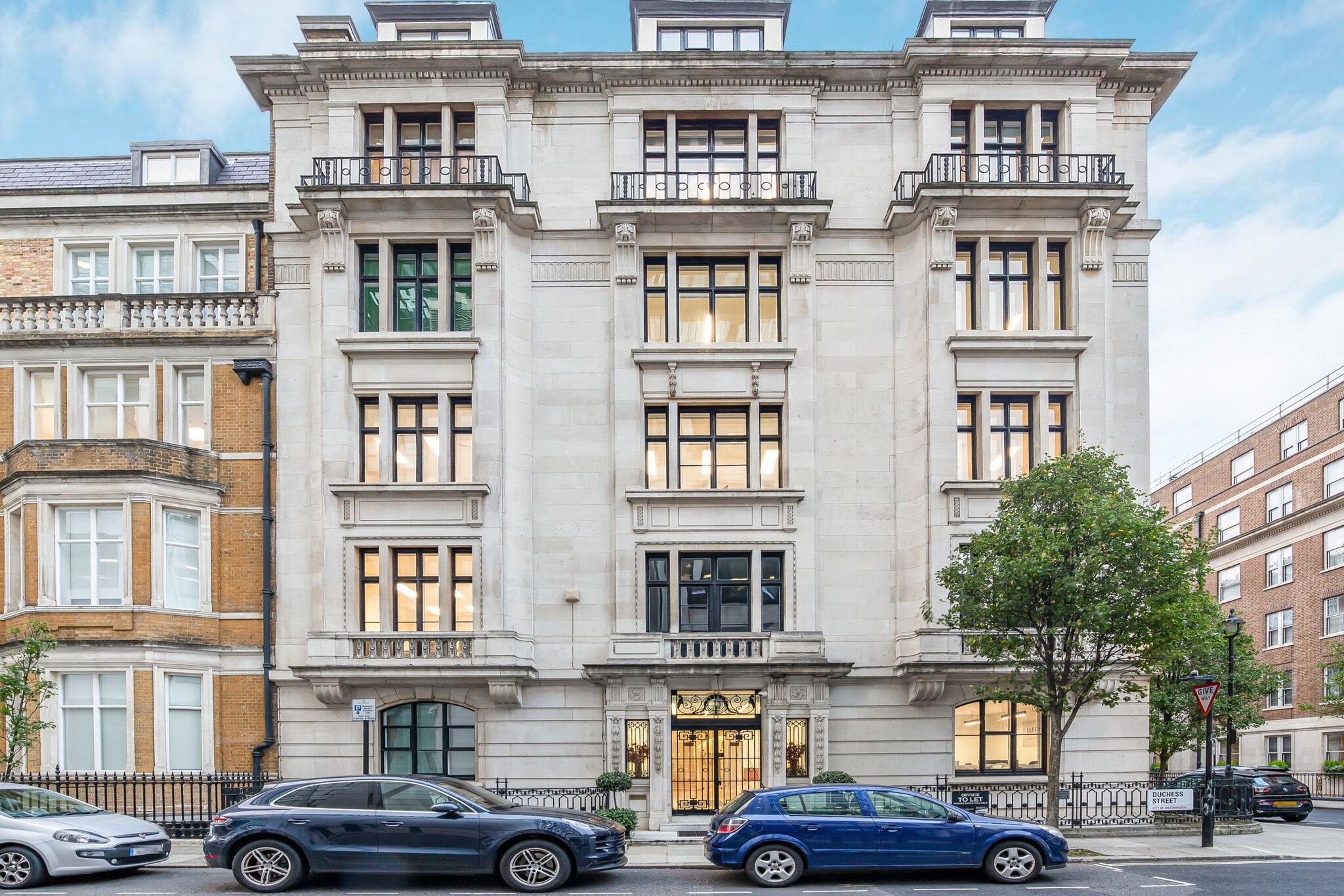 1 Duchess St, Londres à louer Photo du bâtiment- Image 1 de 11