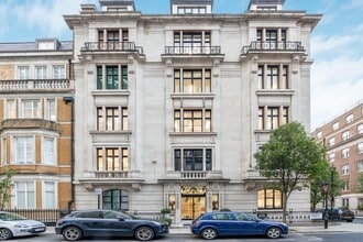 1 Duchess St, Londres à louer Photo du bâtiment- Image 1 de 11