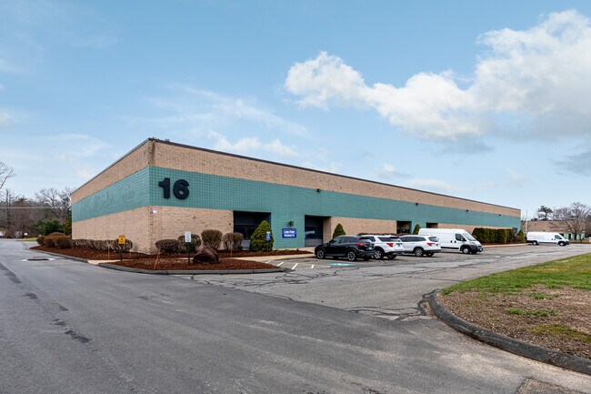 Plus de détails pour 16 International Dr, East Granby, CT - Industriel à louer
