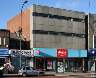 Plus de détails pour 108-110 Rushey Green, London - Bureau/Commerce de détail à louer