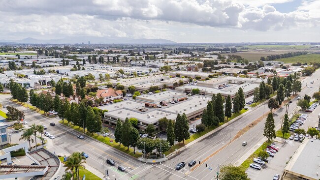 Plus de détails pour 4572 Telephone Rd, Ventura, CA - Industriel à louer