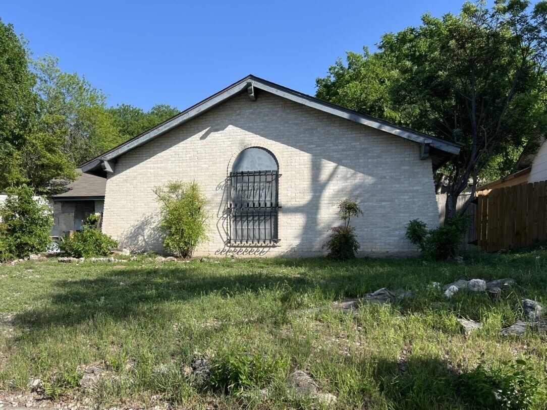 11306 El Sendero St, San Antonio, TX for sale Primary Photo- Image 1 of 2