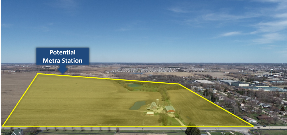 12220 Main St, Huntley, IL à vendre - Photo du bâtiment - Image 2 de 6