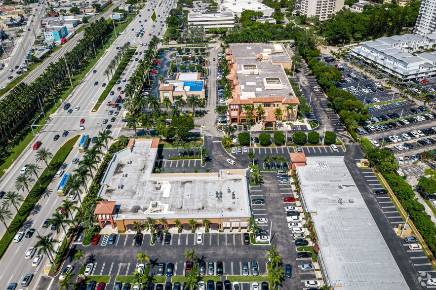 18205-18295 Biscayne Blvd, Miami, FL à louer - Aérien - Image 3 de 7