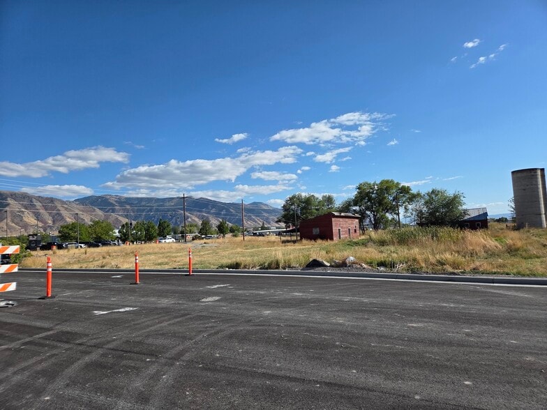 2807 N Main St, Logan, UT à vendre - Photo de construction - Image 3 de 6