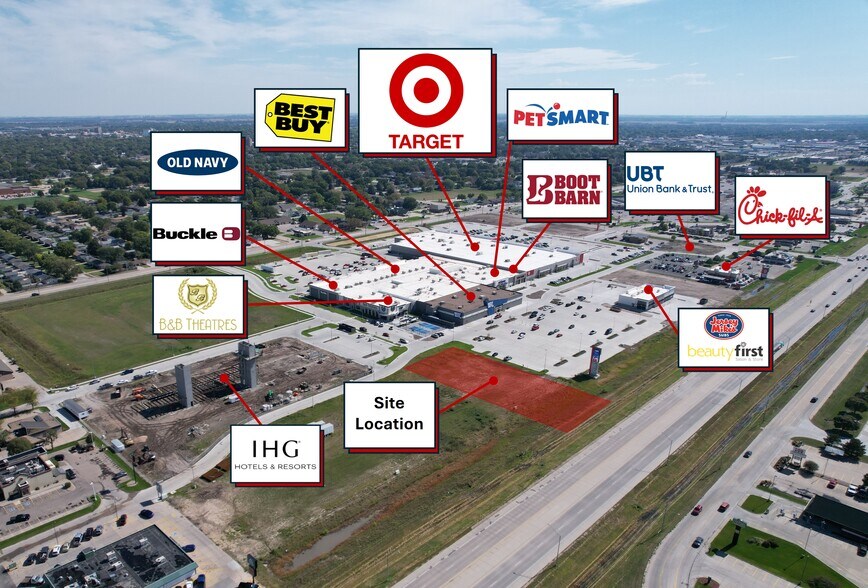 1626 Conestoga Dr, Grand Island, NE à vendre - Photo du bâtiment - Image 2 de 5