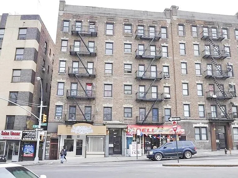 1398 and 1402 Clay Avenue portefeuille de 2 propriétés à vendre sur LoopNet.ca - Photo du bâtiment - Image 2 de 24
