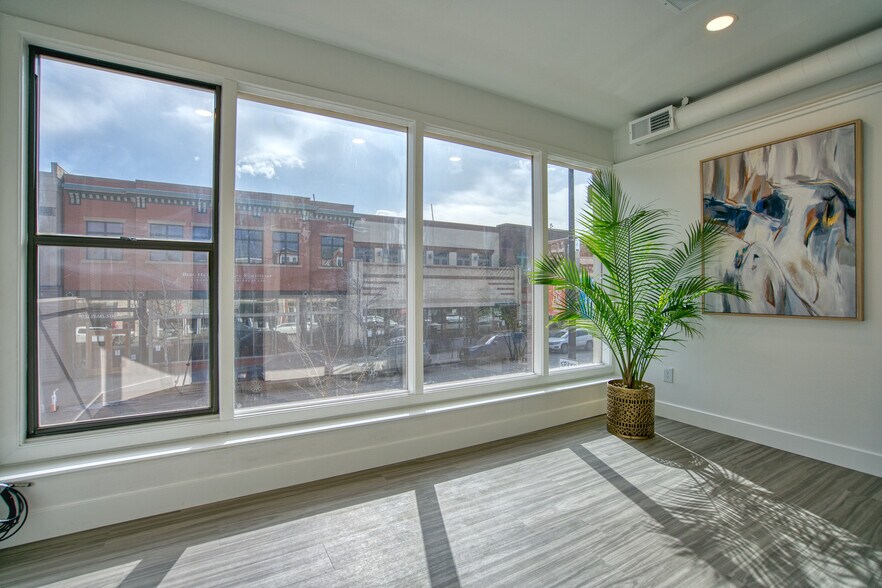 1715-1717 Pearl Street, Boulder, CO à louer - Photo du bâtiment - Image 3 de 15