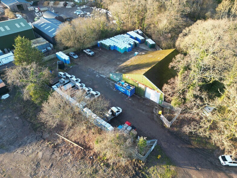 Thompsons Ln, Winchester à louer - Photo du bâtiment - Image 2 de 9