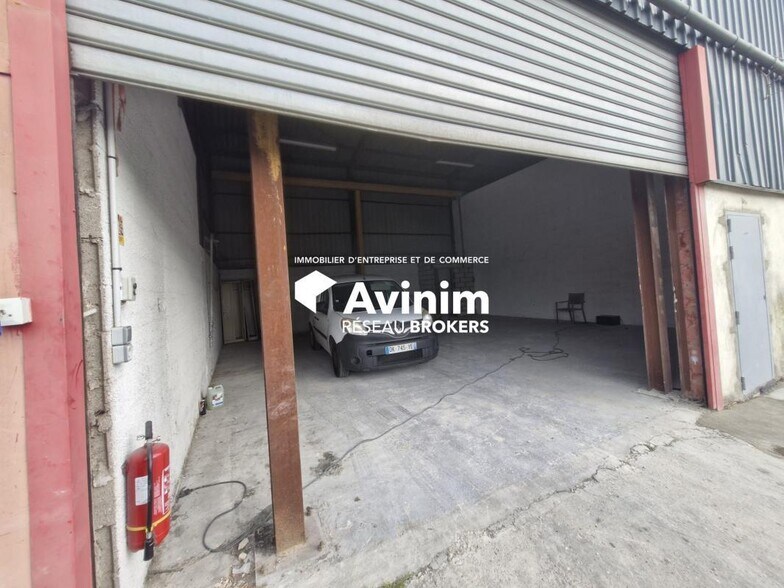 Industrial in Mitry Mory for lease - Building Photo - Image 3 of 3