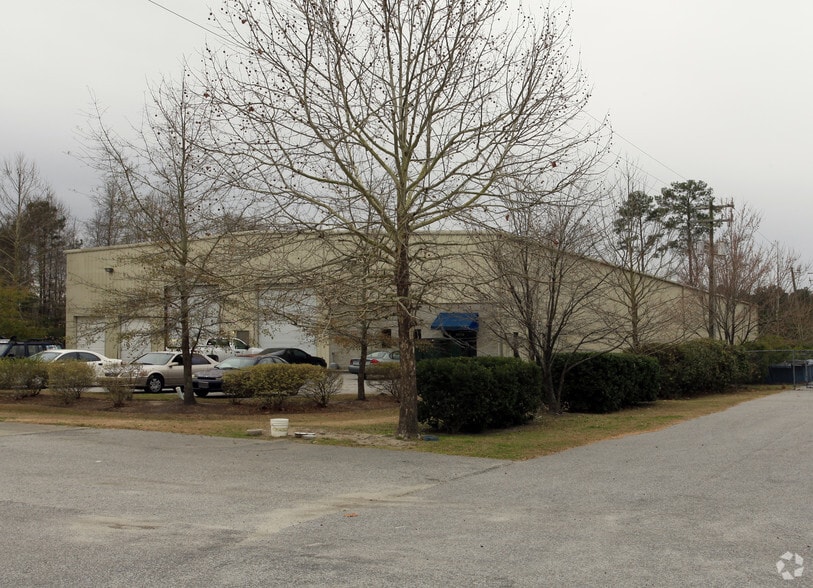 3241 Benchmark Dr, Ladson, SC à vendre - Photo du bâtiment - Image 1 de 2