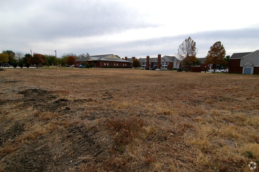1871 Harroun Ave, McKinney, TX à louer - Photo du bâtiment - Image 2 de 16