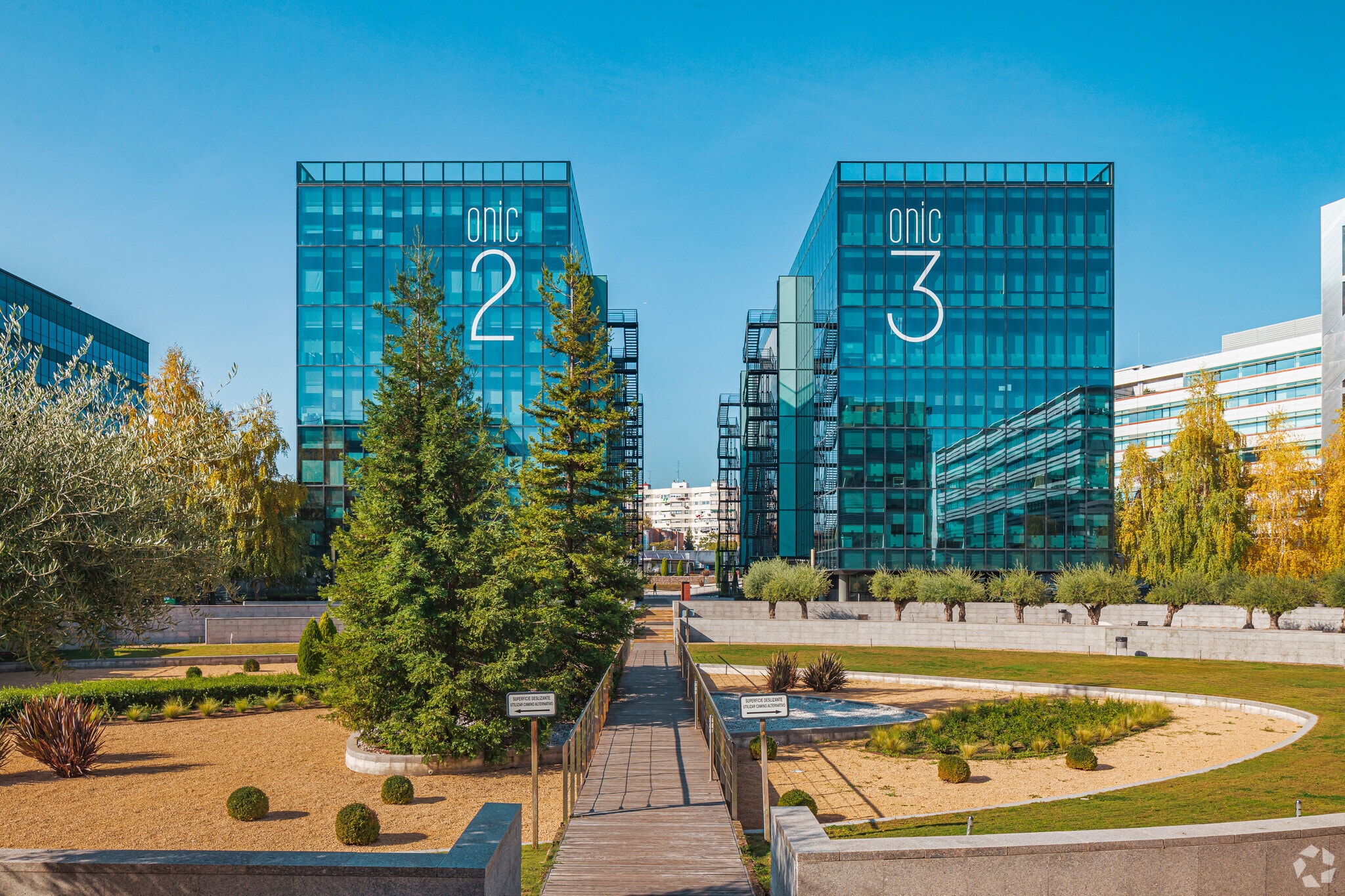 Calle Vía de los Poblados, 3, Madrid, Madrid for lease Building Photo- Image 1 of 6