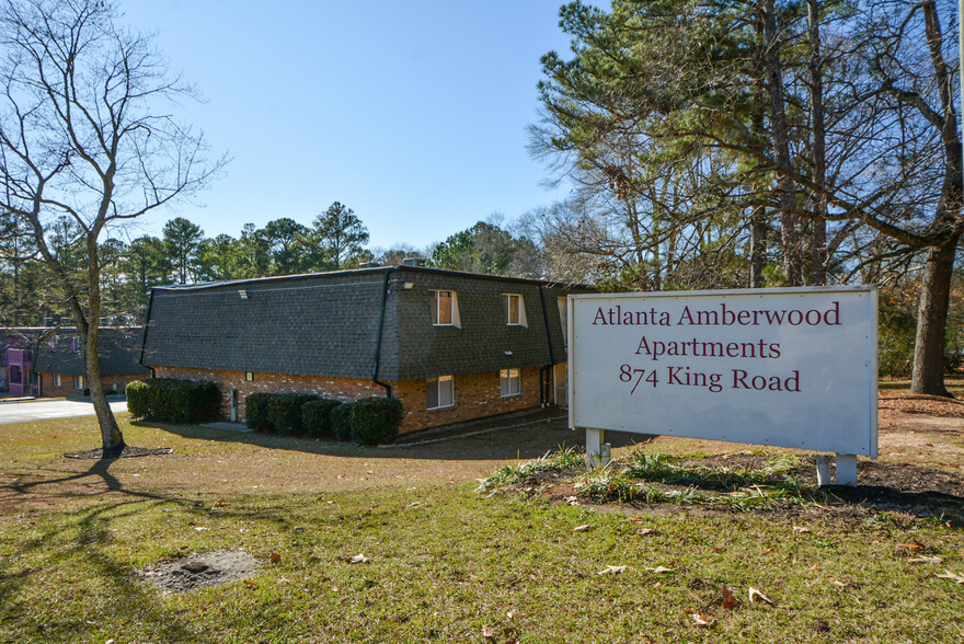 874 King Rd, Riverdale, GA for sale - Building Photo - Image 1 of 1