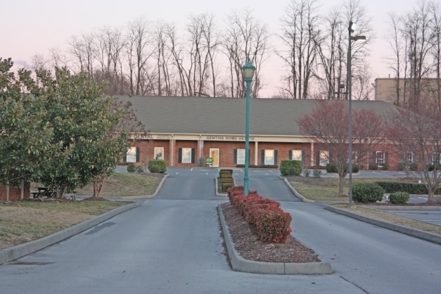 508 Princeton Rd, Johnson City, TN à louer Photo principale- Image 1 de 7