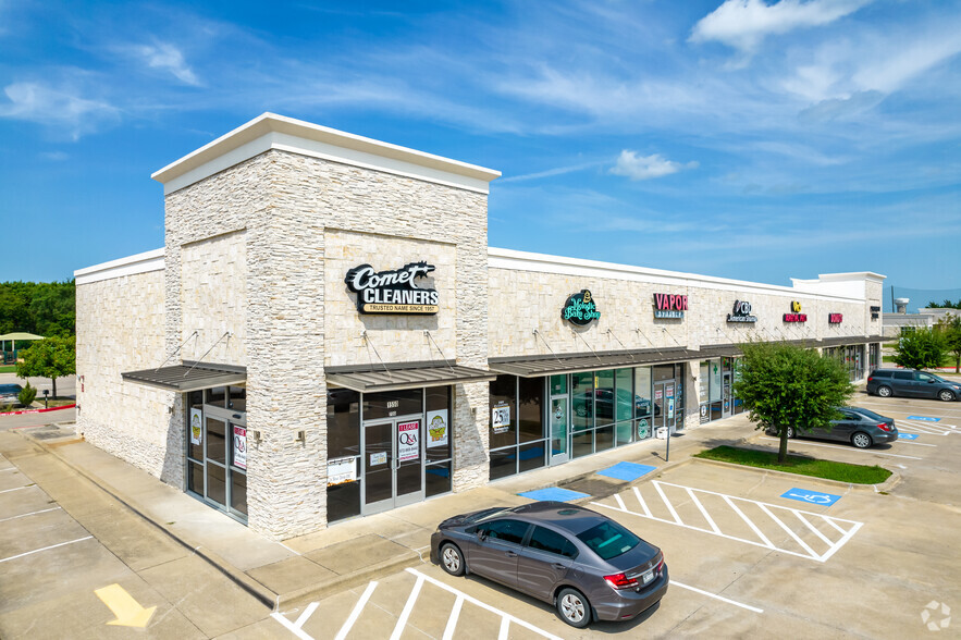 1550 S Custer Rd, McKinney, TX à louer - Photo du bâtiment - Image 1 de 2