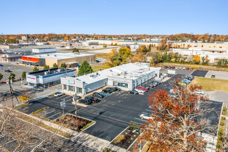 60 W Landis Ave, Vineland, NJ for sale - Building Photo - Image 3 of 9