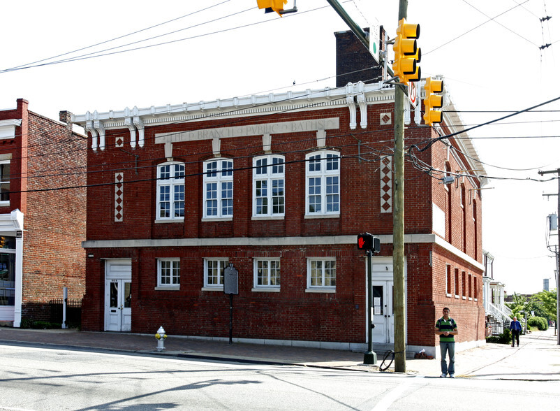 1801 E Broad St, Richmond, VA for sale - Building Photo - Image 1 of 1