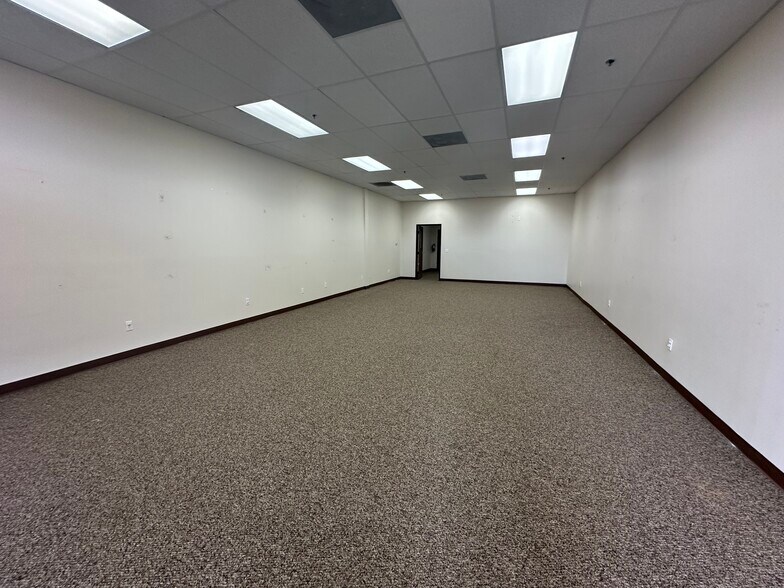 34862 Monte Vista Dr, Wildomar, CA à louer - Photo du bâtiment - Image 2 de 15