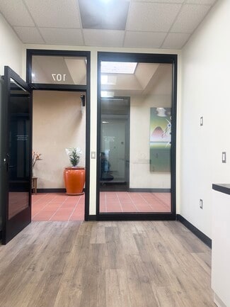 More details for 241 N Maclay Ave, San Fernando, CA - Retail for Lease