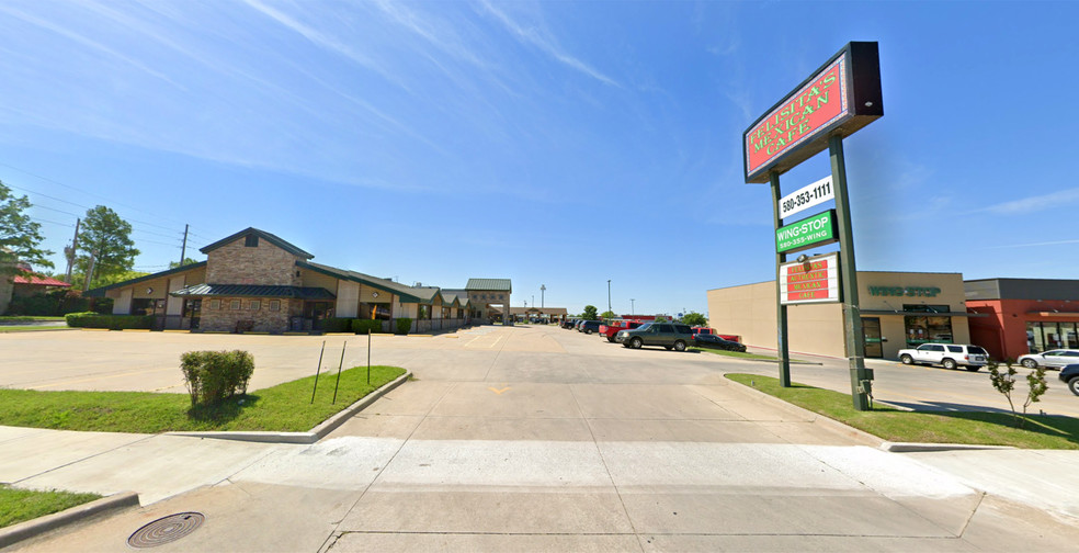 2102 NW Cache Rd, Lawton, OK for lease - Building Photo - Image 2 of 5