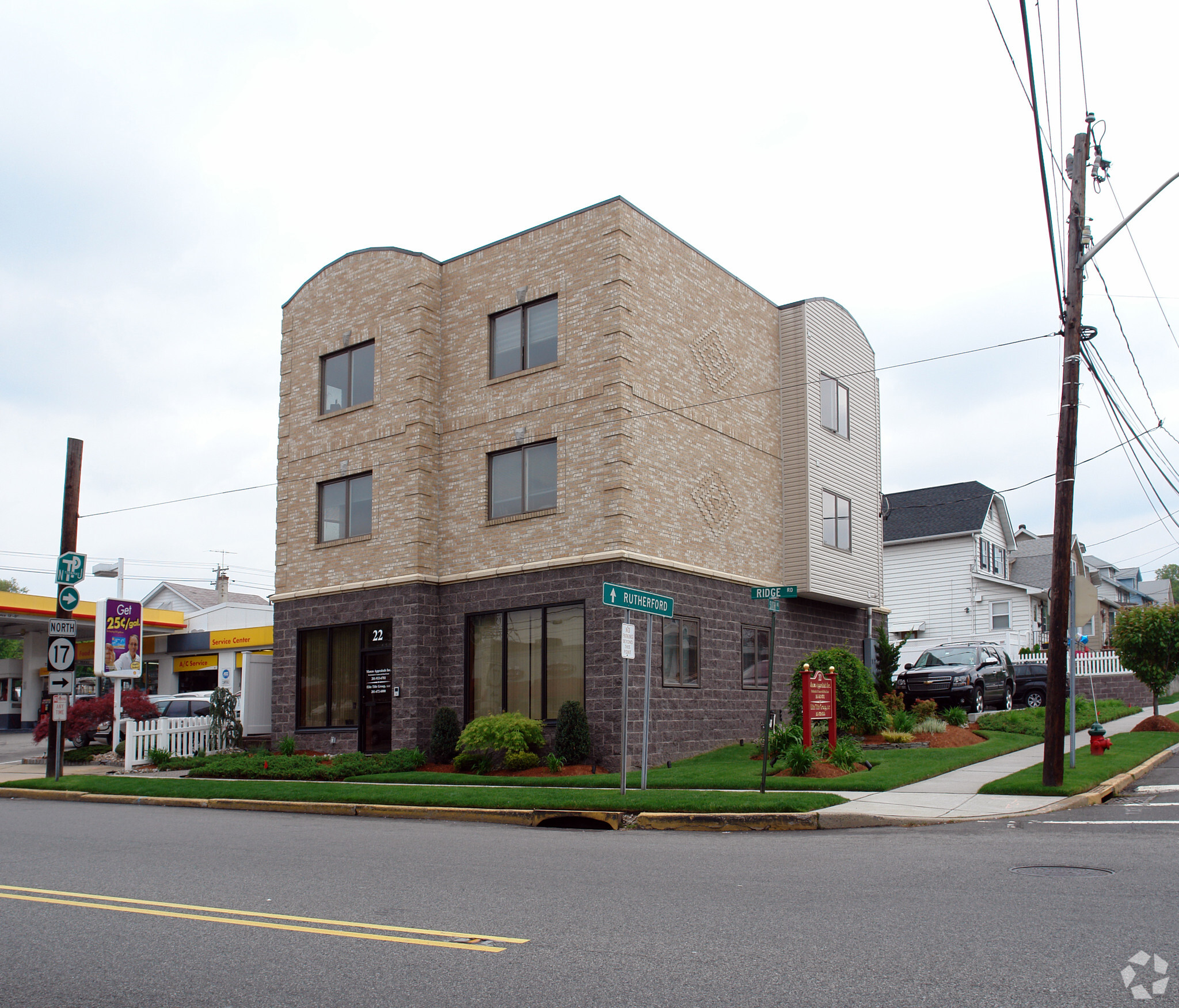 22 Ridge Rd, Lyndhurst, NJ for sale Primary Photo- Image 1 of 1