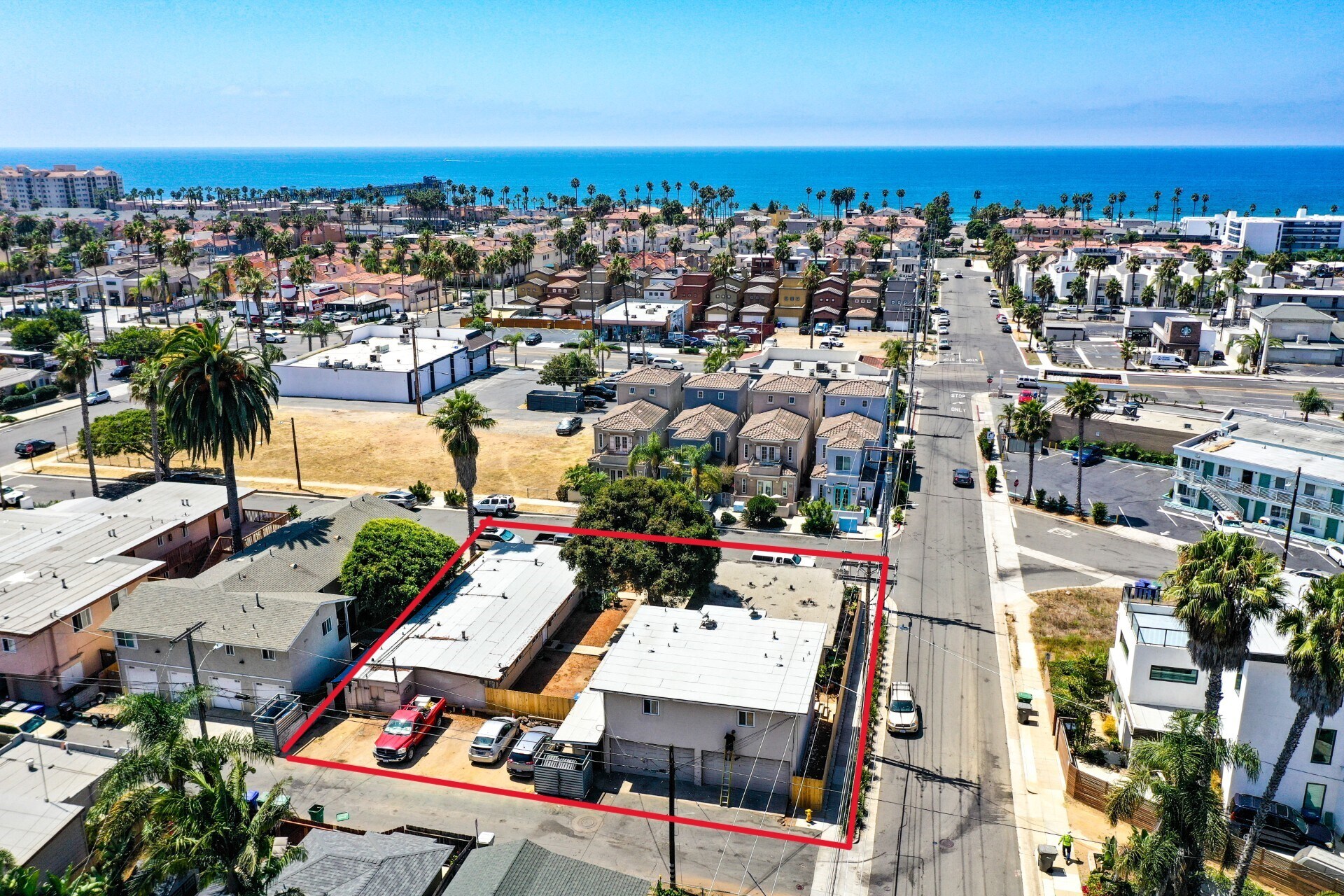 718-722 N Freeman St, Oceanside, CA à vendre Photo du bâtiment- Image 1 de 29