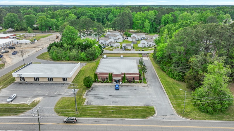1231 First St, Ahoskie, NC for sale - Building Photo - Image 2 of 7