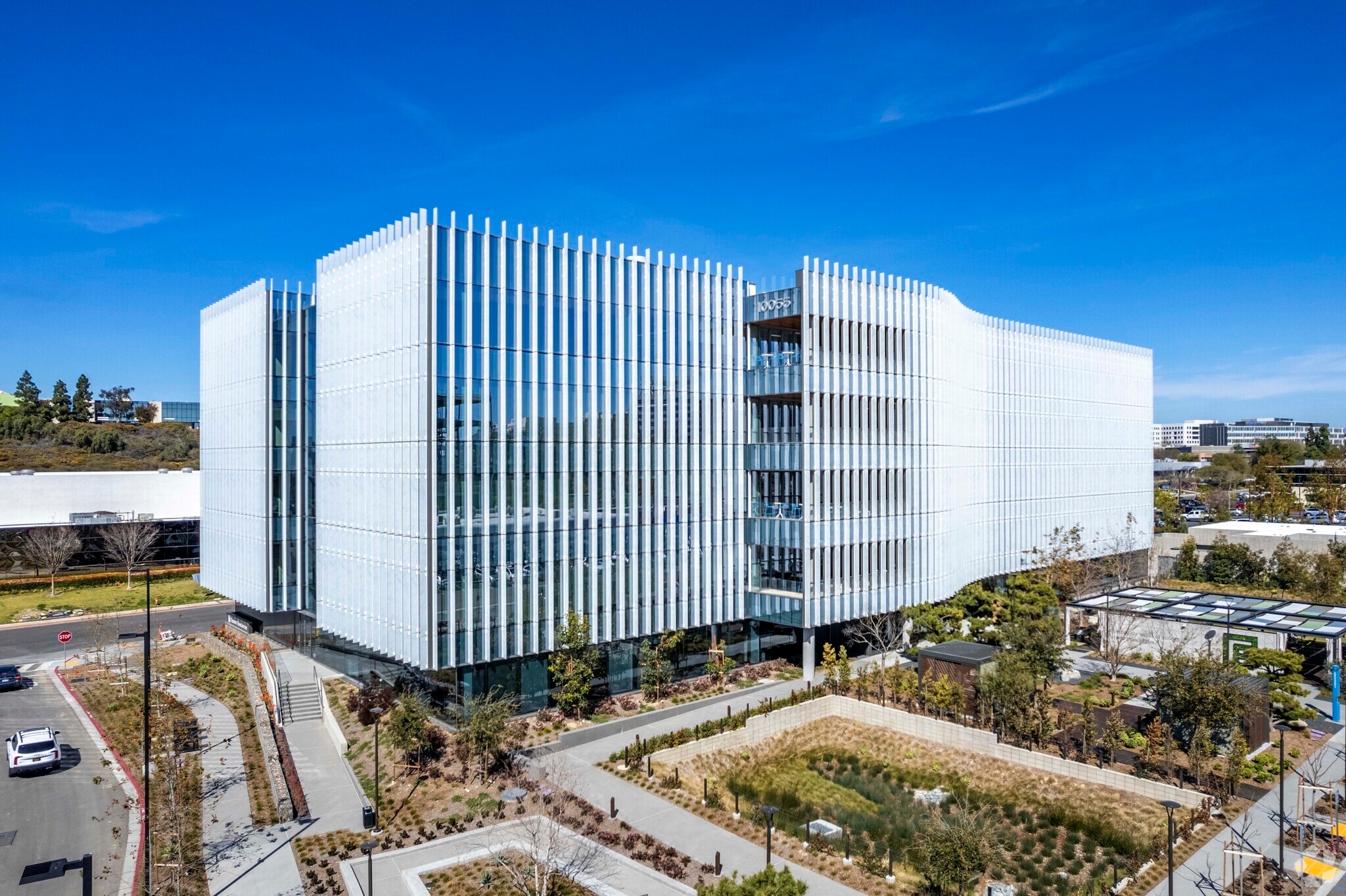 10055 Barnes Canyon Rd, San Diego, CA for lease Primary Photo- Image 1 of 4