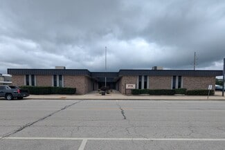 Plus de détails pour 123 N 15th St, Mattoon, IL - Bureau à vendre