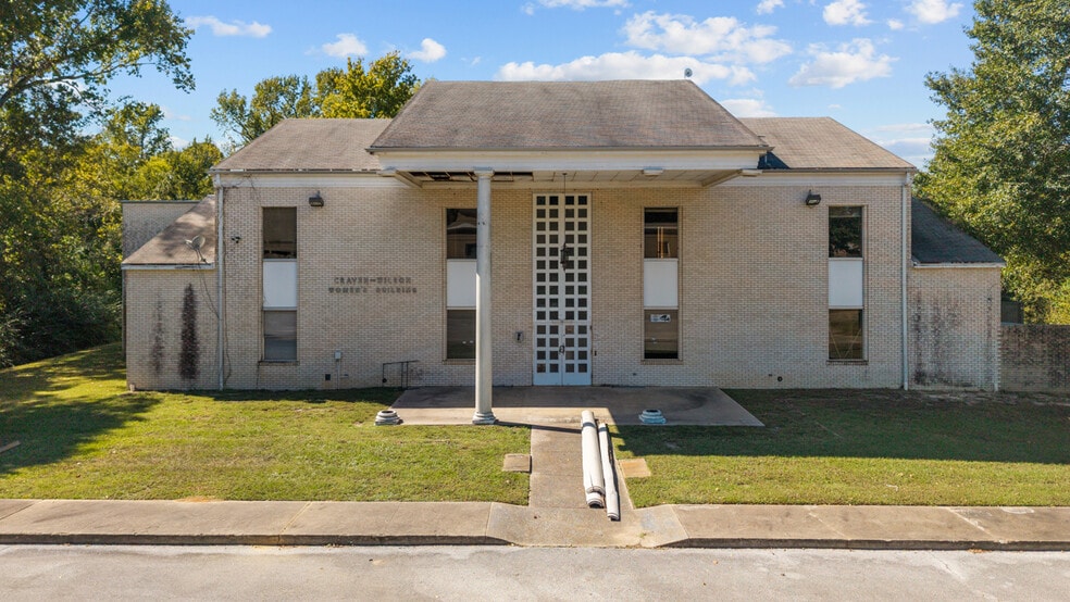 311 Tilley St, Jacksonville, TX à vendre - Photo principale - Image 1 de 1