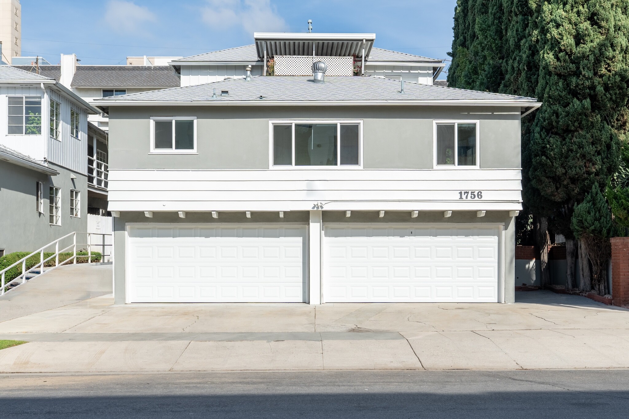1754 Malcolm Ave, Los Angeles, CA for sale Primary Photo- Image 1 of 12