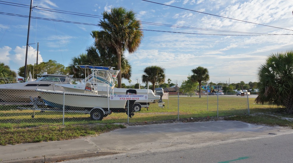 21 Fishermans Wharf, Fort Pierce, FL à vendre - Autre - Image 2 de 5